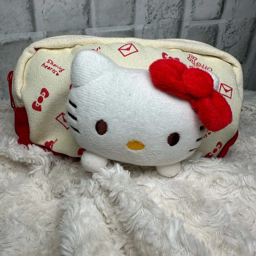 Hello Kitty Pink Canvas Tote Beauty Bundle